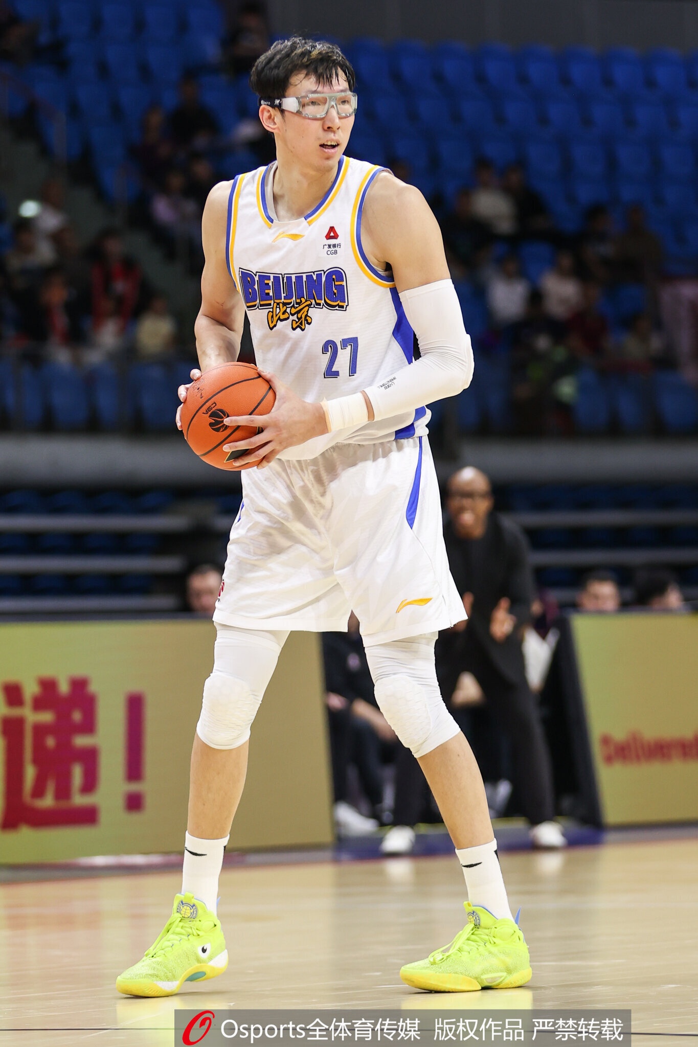 夏联今天开打！京媒：周琦因个人原因将于明天与北京男篮会合